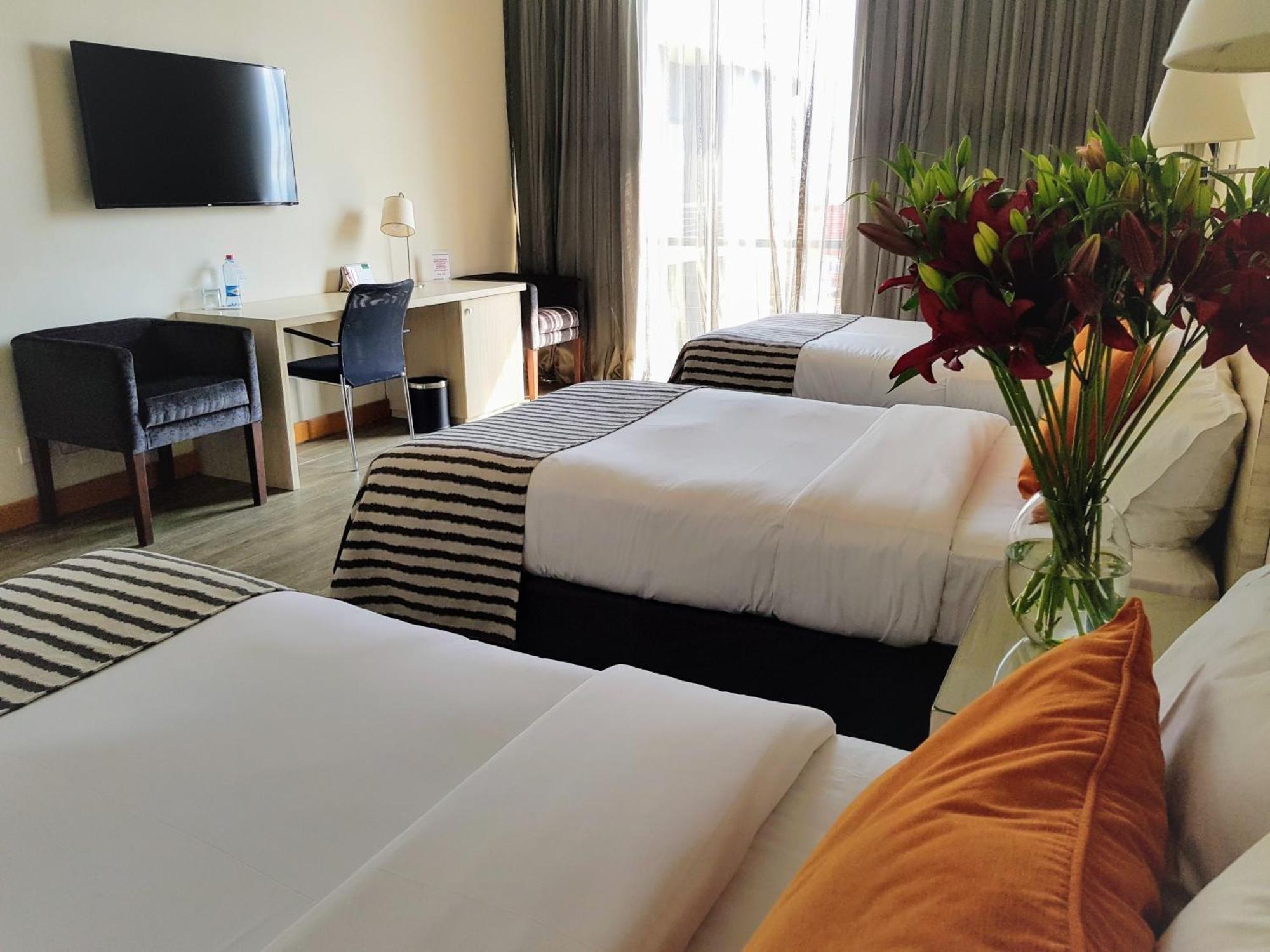 Hotel Casino Talca Талька Екстер'єр фото
